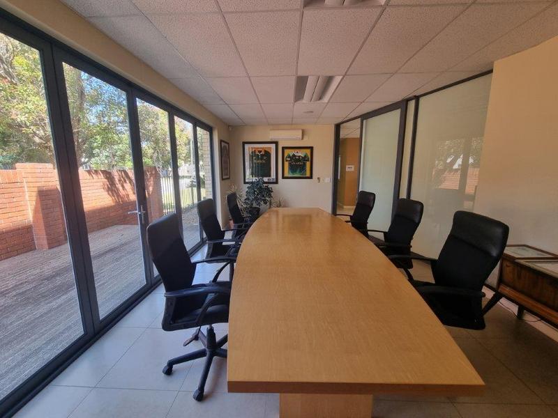 To Let commercial Property for Rent in Newton Park Eastern Cape